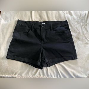 Old Navy Black Jean Shorts - Size 16